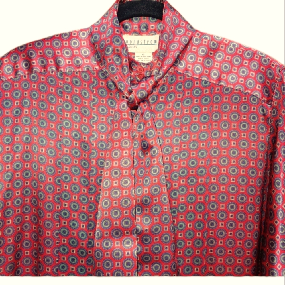 Nordstrom Silk Blouse Self Tie Long Sleeves Covered Button Down Placket